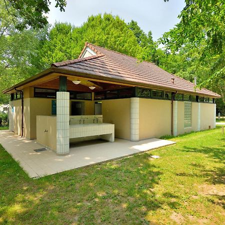 Camping Etang De La Vallee Combreux Dış mekan fotoğraf